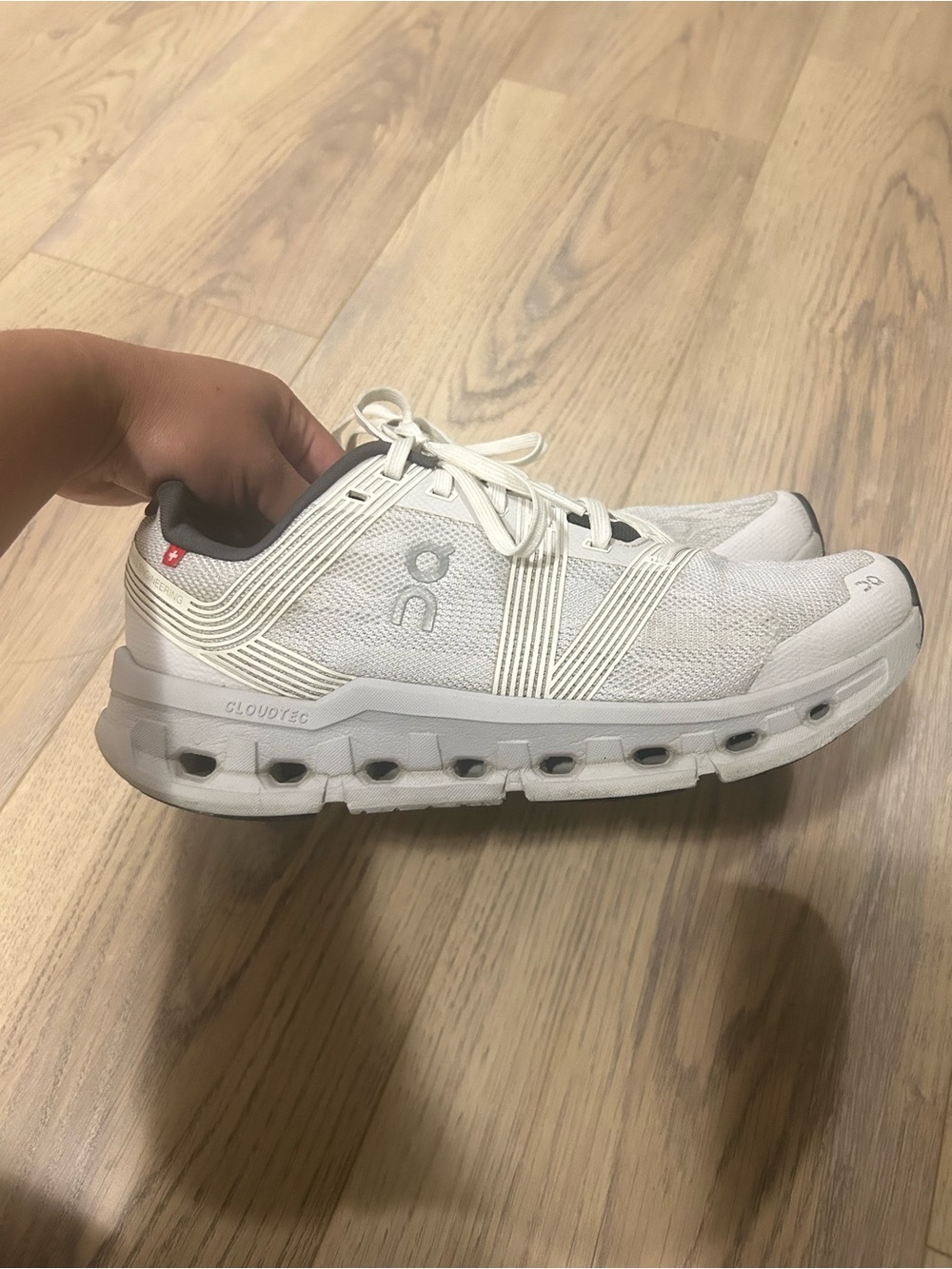 On Running White Cloudtec Men's Athletic Running Shoe